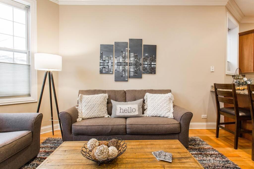 The Wrigleyville Vip-200 Steps From Wrigley Field شيكاغو المظهر الخارجي الصورة