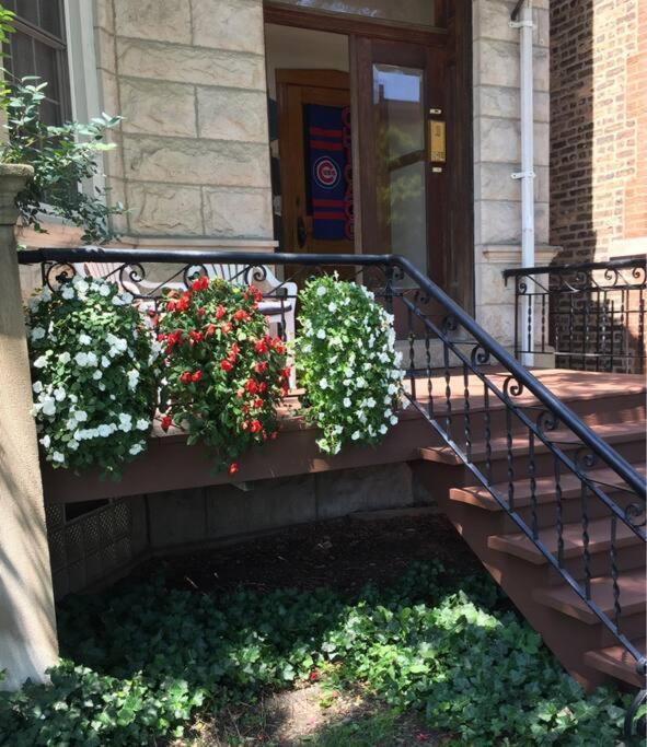 The Wrigleyville Vip-200 Steps From Wrigley Field شيكاغو المظهر الخارجي الصورة